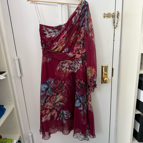 Marchesa Notte One Shoulder Maroon Burgundy Floral Midi dress - Picture 6 of 8